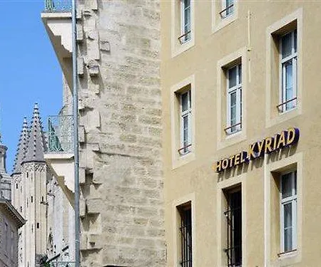 Du Palais Des Papes 3* Avinhão